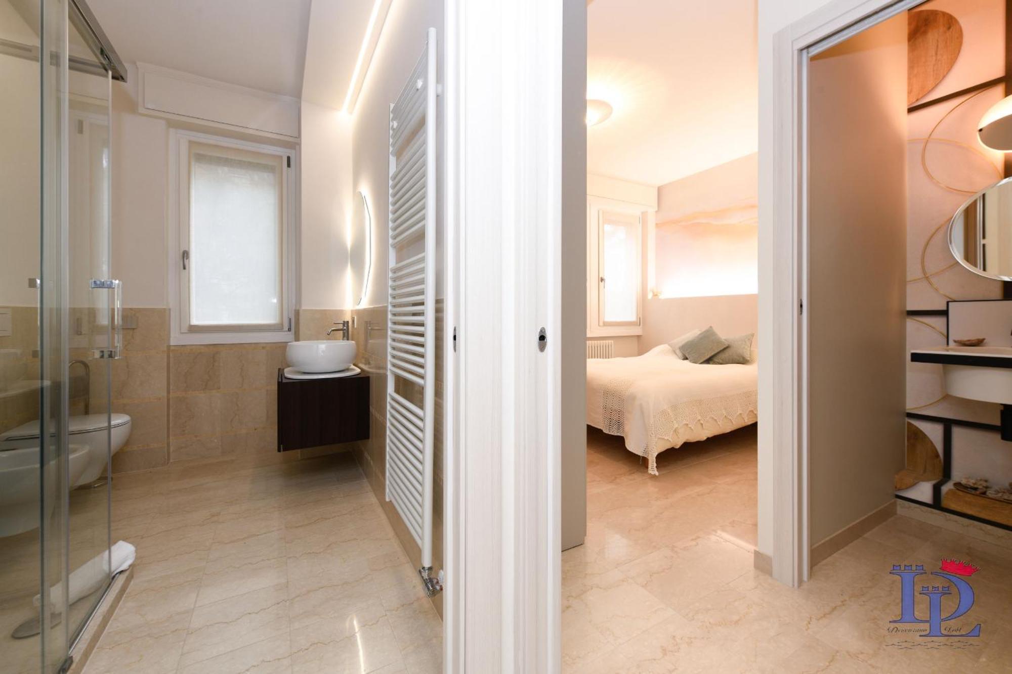 Desenzanoloft Official Partner Marriott Homes & Villas - Imperium デセンツァーノ・デル・ガルダ エクステリア 写真